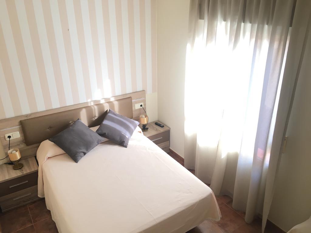 Hostal San Martin San Martín de la Vega エクステリア 写真