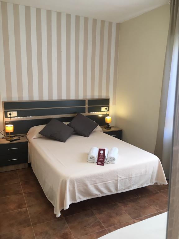 Hostal San Martin San Martín de la Vega エクステリア 写真